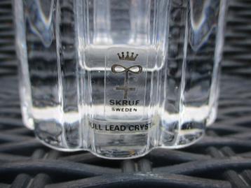 Skruf Glasbruk sweden vase vintage vaas van dik glas beschikbaar voor biedingen