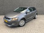 Volkswagen Polo 1.4 16V FSI 63KW 2011 Grijs, Auto's, Voorwielaandrijving, 970 kg, Stof, Zwart