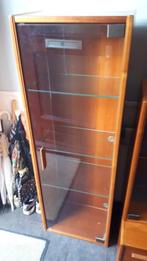 Vintage Hulsta Vitrinekast met extra los kastje er boven op, Huis en Inrichting, Ophalen, Minder dan 50 cm, Gebruikt, Met deur(en)