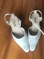 Witte pumps van Pia Jannett maat 39,5 nieuw!, Pumps, Wit, Nieuw, Ophalen of Verzenden