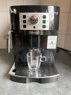 DeLonghi Magnifica S koffieapparaat, Witgoed en Apparatuur, Koffiezetapparaten, 10 kopjes of meer, Afneembaar waterreservoir, Zo goed als nieuw