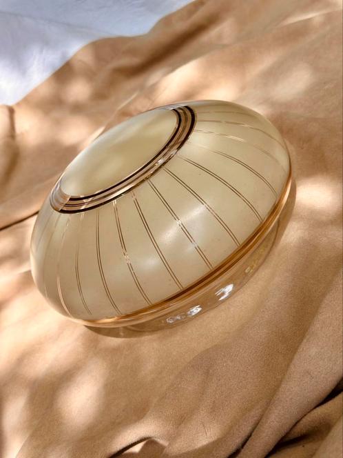 Vintage lampenkap glas goud en geel, Huis en Inrichting, Lampen | Lampenkappen, Gebruikt, Minder dan 25 cm, Rond, Wit, Overige kleuren