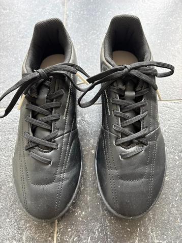 Voetbalschoenen Kipsta 40 Nieuw! beschikbaar voor biedingen