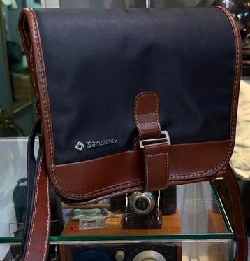 Samsonite schouders  beschikbaar voor biedingen