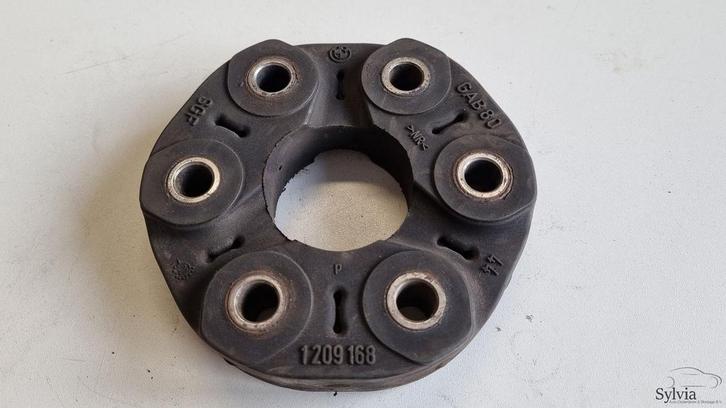 Hardyschijf cardanas rubber BMW  3 / 5 / 6 / 7  serie E30 E1, Auto-onderdelen, Transmissie en Toebehoren, Gebruikt, Ophalen of Verzenden