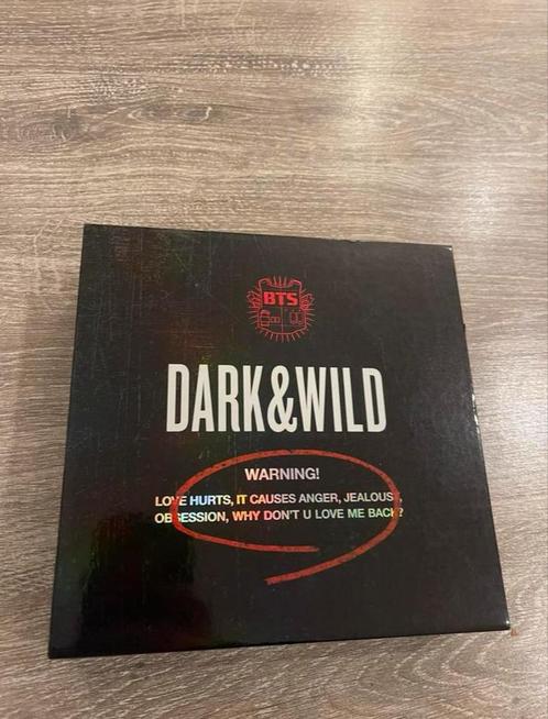 BTS album Dark & Wild ., Verzamelen, Muziek, Artiesten en Beroemdheden, Zo goed als nieuw, Cd of Plaat, Ophalen of Verzenden