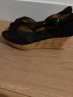Toms Espadrilles - Stijlvol en Comfortabel 38!, Kleding | Dames, Schoenen, Ophalen of Verzenden, Zo goed als nieuw, Zwart, Espadrilles of Moccasins