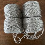Schapenwol - 330 gram - 4 knotten, Ophalen of Verzenden, Nieuw, Breien of Haken, Wol of Garen