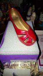 miniatuur schoentjes, Ophalen of Verzenden, Zo goed als nieuw, Overige typen