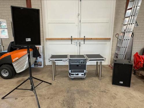 Geluidsset Ecler incl. Flightcase tafel voor DJ’s, Muziek en Instrumenten, Versterkers | Keyboard, Monitor en PA, Gebruikt, P.A.