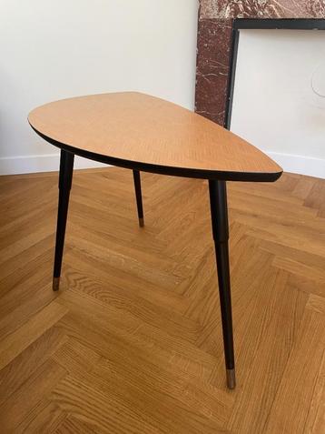 IKEA Lövbacken BIJZETTAFEL beschikbaar voor biedingen