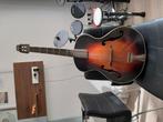 Te koop aangeboden deze prachtige 87 jaar oude Amka gitaar!!, Muziek en Instrumenten, Snaarinstrumenten | Gitaren | Akoestisch