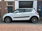Suzuki Swift 1.2 Bandit EASSS Airco Parkeersensoren Carkit N, Auto's, Voorwielaandrijving, Gebruikt, 1242 cc, 4 cilinders