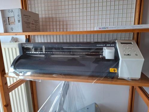 Roland GS-24 + DIY metal stand, Computers en Software, Printerbenodigdheden, Zo goed als nieuw, Ophalen