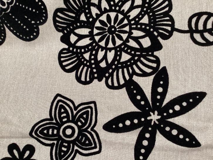 Mooie Grote Lap Stof Beige Zwart Velour Linnen NIEUW, Hobby en Vrije tijd, Stoffen en Lappen, Nieuw, Overige materialen, 120 cm of meer