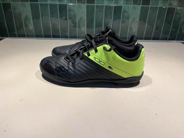 Kipsta voetbalschoenen 35 beschikbaar voor biedingen