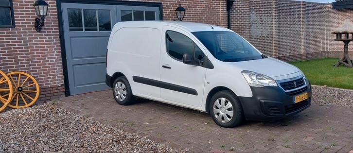 Peugeot Partner 1.6 HDI  2016  Marge auto, Auto's, Bestelauto's, Bedrijf, Airbags, Airconditioning, Bluetooth, Boordcomputer, Centrale vergrendeling