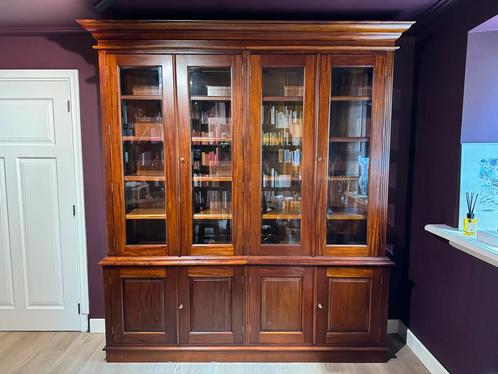 Massief hout wandkast boekenkast vitrine zware kwaliteit, Huis en Inrichting, Kasten | Boekenkasten, Zo goed als nieuw, 200 cm of meer