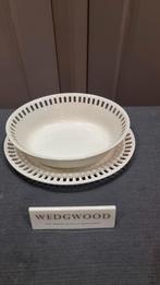 Wedgwood zeer unieke walnoten kastanje schaal met onderbord, Ophalen of Verzenden