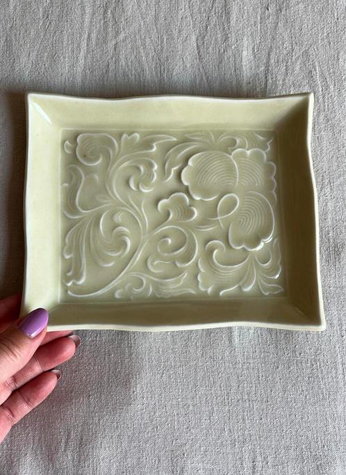 Schaaltje mintgroen aardewerk/ keramiek / chinees celadon ?, Antiek en Kunst, Antiek | Keramiek en Aardewerk, Ophalen of Verzenden