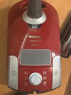 Miele stofzuiger, Ophalen of Verzenden, Gebruikt, Stofzak, Stofzuiger