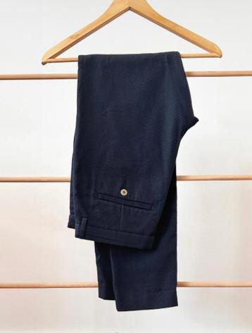 Pantalon Folk beschikbaar voor biedingen