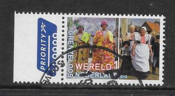 2010, Grenzeloos NL/Suriname , Klederdrachten [2756] (K0908) beschikbaar voor biedingen