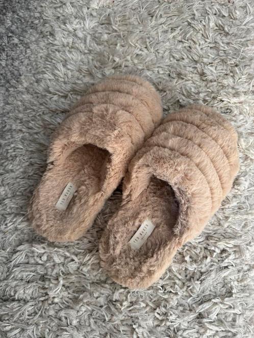 TED BAKER roze pantoffels slippers maat 39 Lopsey Natural, Kleding | Dames, Schoenen, Zo goed als nieuw, Pantoffels of Sloffen