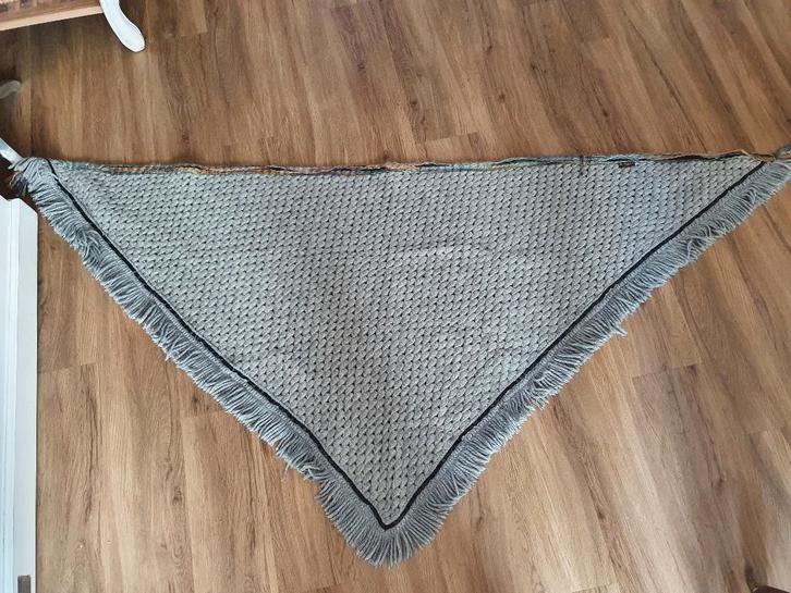 Dikke (winter) omslagdoek, Kleding | Dames, Mutsen, Sjaals en Handschoenen, Zo goed als nieuw, Sjaal, Maat 46/48 (XL) of groter
