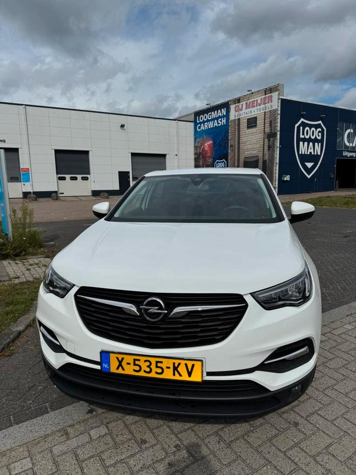 Opel Grandland X 1.2 Turbo130pk 2019 Wit met 4 nieuwe banden, Auto's, Opel, Particulier, Grandland X, ABS, Achteruitrijcamera