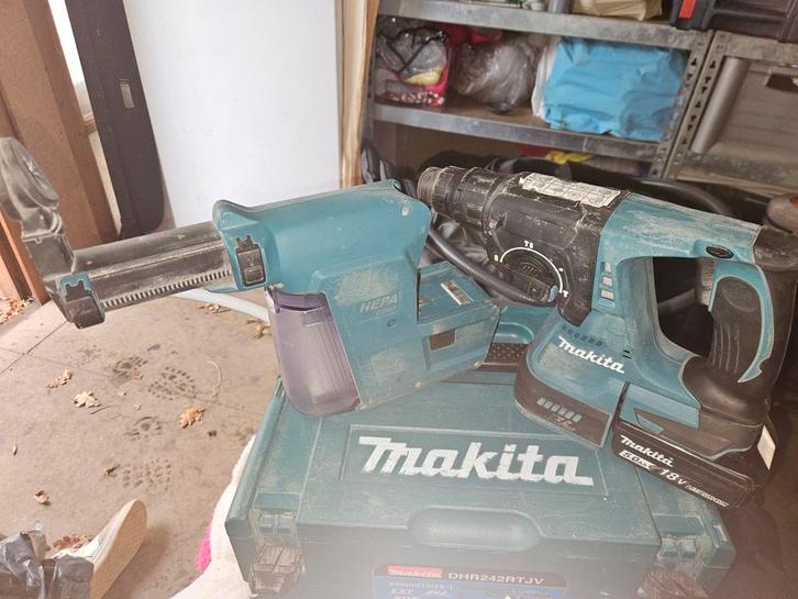 Makita Combihamer DHR242RTJV, Doe-het-zelf en Verbouw, Gereedschap | Boormachines, Gebruikt, Boor- en/of Breekhamer, 600 watt of meer