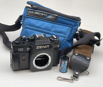 Zenit-122 (uit 1994) als nieuw in Zenit tas beschikbaar voor biedingen