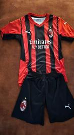 Tenue AC MILAN maat 140, Sport en Fitness, Voetbal, Maat XS of kleiner, Ophalen of Verzenden, Gebruikt