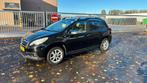 Peugeot 2008 1.2 VTI 82PK PANO | Navi | LMV, Auto's, Peugeot, Voorwielaandrijving, Euro 5, Stof, Zwart