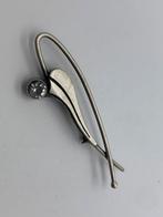 V982 Prachtige zilveren Finse broche, Met kristal, Ophalen of Verzenden, X, Zilver