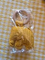 ONGEBRUIKT OKERGELE GEHAAKTE OLIFANTJE - INFO ZIE ADVERTENTI, Ophalen of Verzenden, Nieuw, Rammelaar