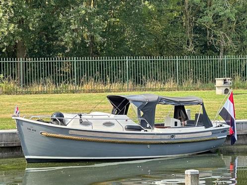 Zarro Vision 25c, Luxe cabinsloep Kajuitsloep, 2 slaappl., Watersport en Boten, Sloepen, Zo goed als nieuw, 30 tot 50 pk, 6 meter of meer