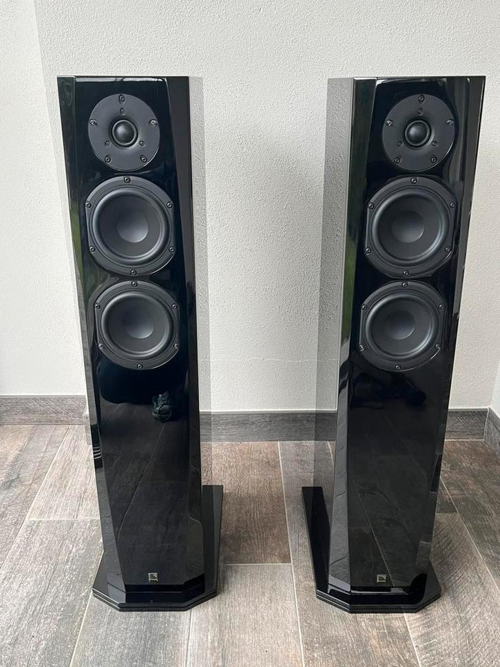 Phonar P4 Edma vloerstaande speakers – hoogglans zwart, Audio, Tv en Foto, Luidsprekers, Zo goed als nieuw, Front, Rear of Stereo speakers