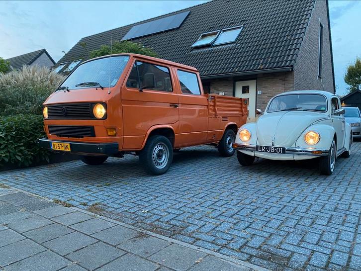 Een witte Kever of een oranje VW T3 Doka huren, Diensten en Vakmensen, Verhuur | Auto en Motor, Trouwauto
