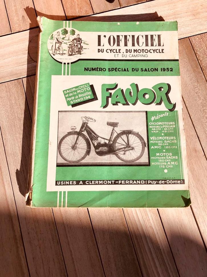 Motor, scooter tentoonstellingsgids Parijs 1952 (186 bldz!), Boeken, Catalogussen en Folders, Gelezen, Ophalen of Verzenden