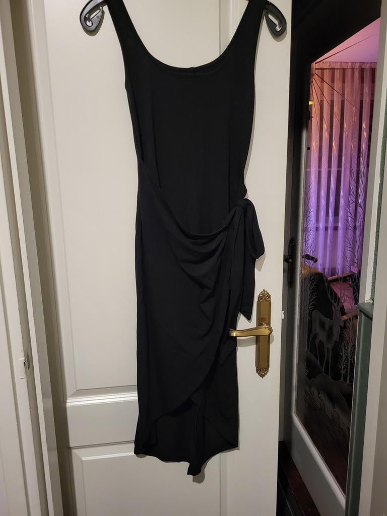 Zwarte Shein jurk - Maat M, Nieuw, Maat 38/40 (M), Zwart, Nieuw, Ophalen of Verzenden