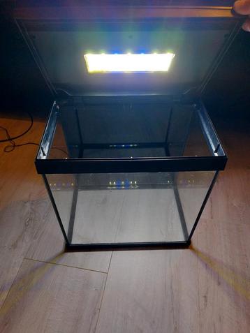 Superfish Aqua 30 LED  beschikbaar voor biedingen