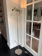 Staande halogeen lamp, Huis en Inrichting, Lampen | Vloerlampen, Ophalen, Overige materialen, Zo goed als nieuw, Modern