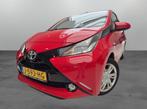 Toyota Aygo 1.0 VVT-i x-wave [CAMERA| ALLSEASON| NAVI| AIRCO, Voorwielaandrijving, 12 maanden, Gebruikt, Euro 6