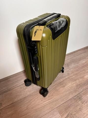 Reiskoffer / koffer trolley nieuw beschikbaar voor biedingen