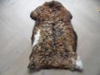 Schapenvacht bruin, Huis en Inrichting, Woonaccessoires | Plaids en Woondekens, Ophalen of Verzenden, Nieuw
