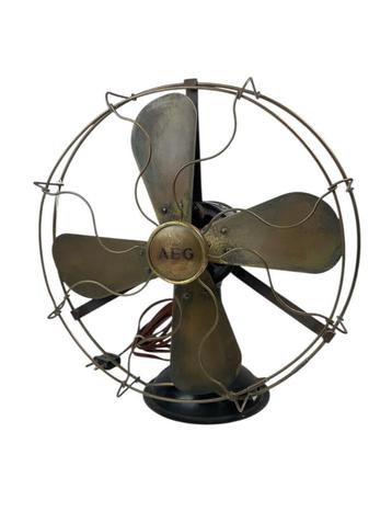 Vintage industriële AEG ventilator - cyberpunk gothic # 9799 beschikbaar voor biedingen