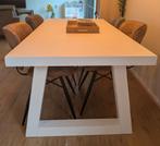 Witte Eettafel - Strak Design + eetkamerstoelen industrieel, Huis en Inrichting, 100 tot 150 cm, Kunststof, Ophalen of Verzenden