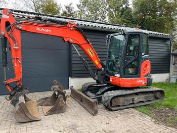 Kubota u55-4 bj 2017 met 3 bakken  en airco beschikbaar voor biedingen