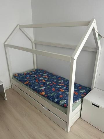 Witte houten Montessori bed 90x200 met schuifbed!